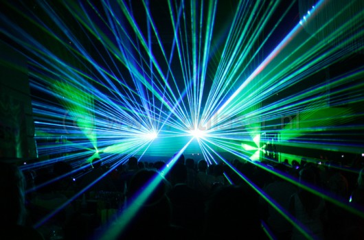 De Jonge Antwerpen Lasershow Binnen Effecten