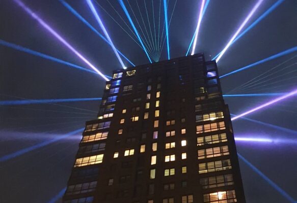 Enschede-dtllaser-space cannons-laserstralen (2)