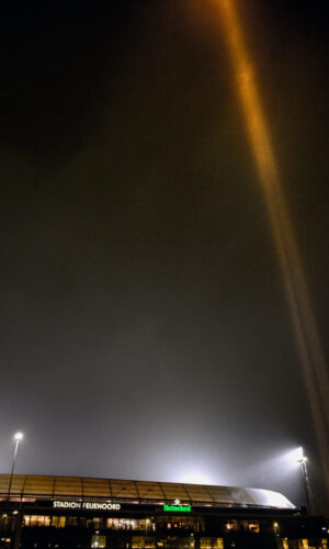 Space-Cannons-Feijenoord_Stadion (4)